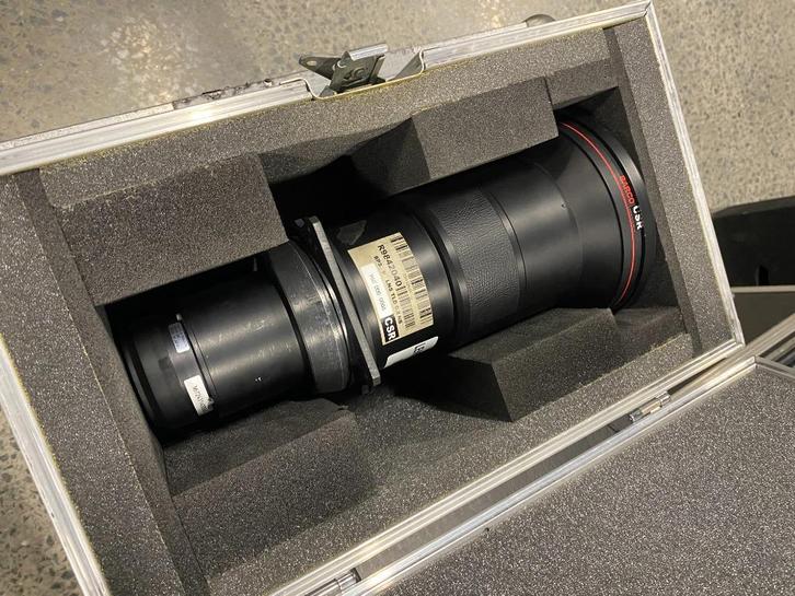 Barco projector lenzen, Verzamelen, Foto-apparatuur en Filmapparatuur, Projector, Ophalen