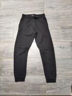 trainingsbroek Primark 146, Kinderen en Baby's, Ophalen of Verzenden, Primark, Jongen, Sport- of Zwemkleding
