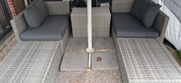 lounge set. beschikbaar voor biedingen