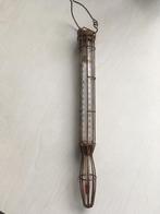 Thermometer in antieke houder, Ophalen