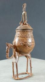 Traditionele rituele bronze beker van het Dogon-volk, Antiek en Kunst, Antiek | Brons en Koper, Ophalen of Verzenden, Brons