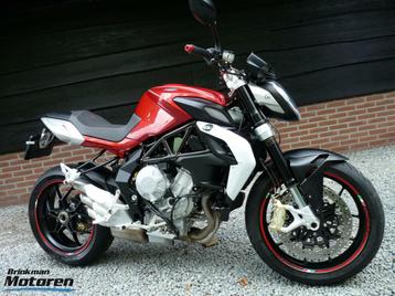 Zeer nette MV Agusta 800 Brutale beschikbaar voor biedingen