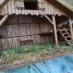 Massief houten kerststal met verlichting, Diversen, Ophalen, Zo goed als nieuw