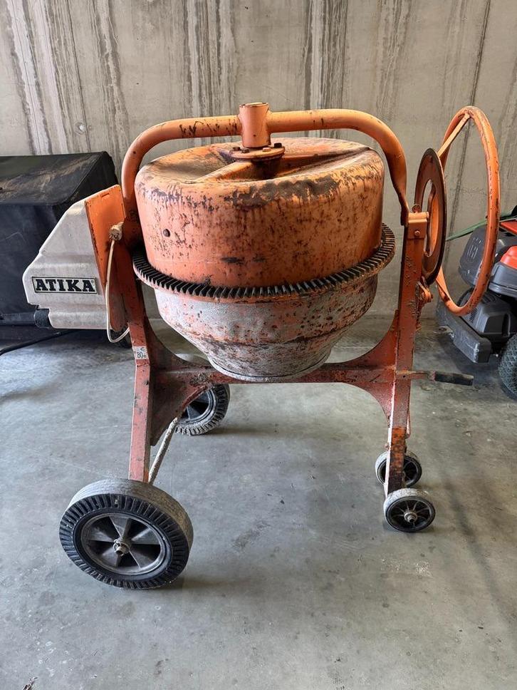 atika 185 expert, Doe-het-zelf en Bouw, Betonmolens, Gebruikt, Ophalen
