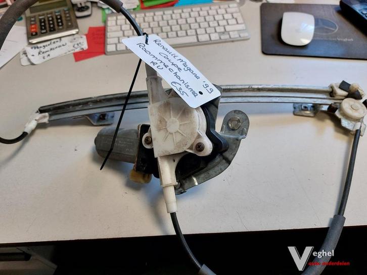 Renault Megane coupe raammechanisme rv '99, Autos : Pièces & Accessoires, Vitres & Accessoires, Utilisé, Enlèvement ou Envoi