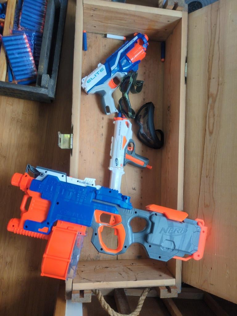 Nerf wapens, Ophalen