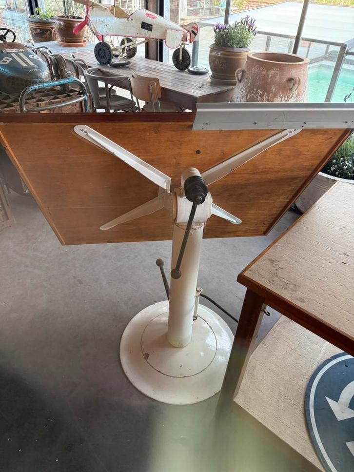 Tekentafel roterend, Antiquités & Art, Antiquités | Autres Antiquités, Enlèvement