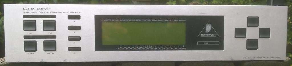 Equalizer Behringer Ultra Curve DSP-8000, digitaal, Musique & Instruments, Effets, Utilisé, Equalizer ou Égaliseur, Enlèvement ou Envoi