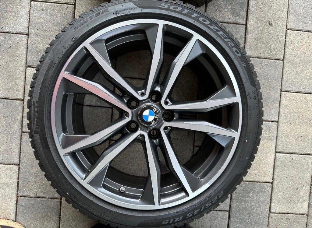 Originele BMW X1 en X2 19 inch velgen, Gebruikt, Banden en Velgen, Personenwagen, 225 mm