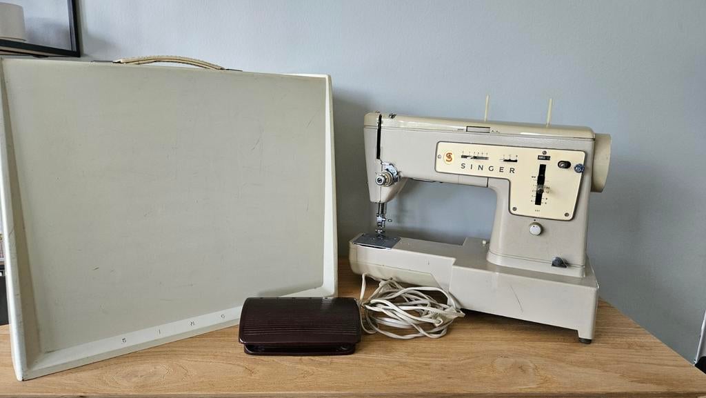 Vintage Singer Stylist 457 – Robuuste Naaimachine incl. Koff, Ophalen of Verzenden, Naaimachine, Singer