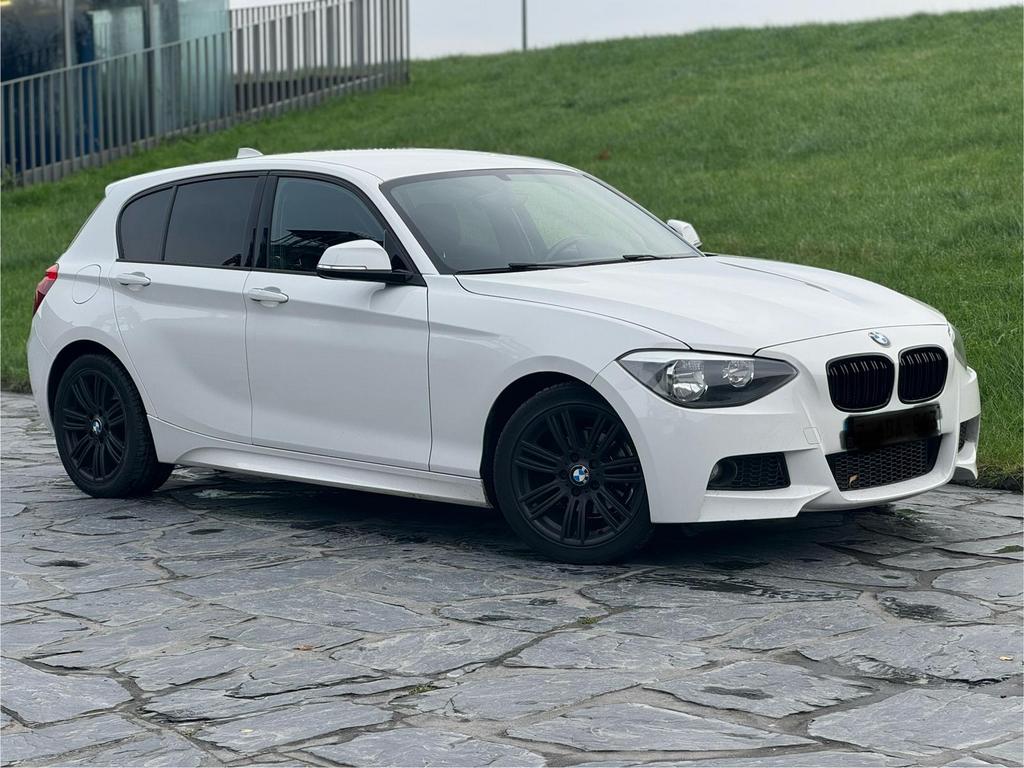 Bmw 114i M-pakket AANDRIJVING fout, Auto's, Euro 5, Zwart, 4 cilinders, 1600 cc