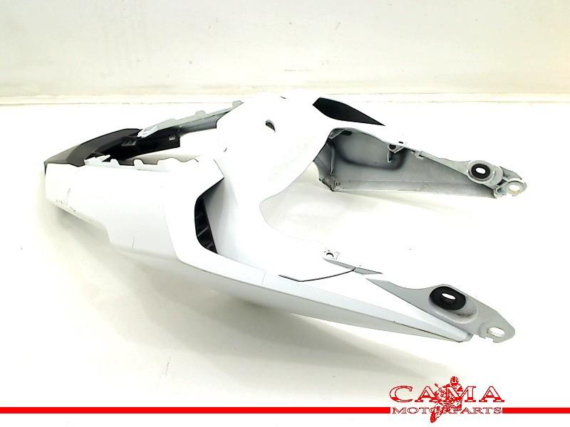 QUEUE DE CARENAGE CENTRE CBR 500 R 2016-2017 (CBR500R), Motos, Dhr. S. di Majo, Utilisé, Info@cama-motorparts.nl, P.J. Troelstraweg 8 8
3144 CX  MAASSLUIS, NL