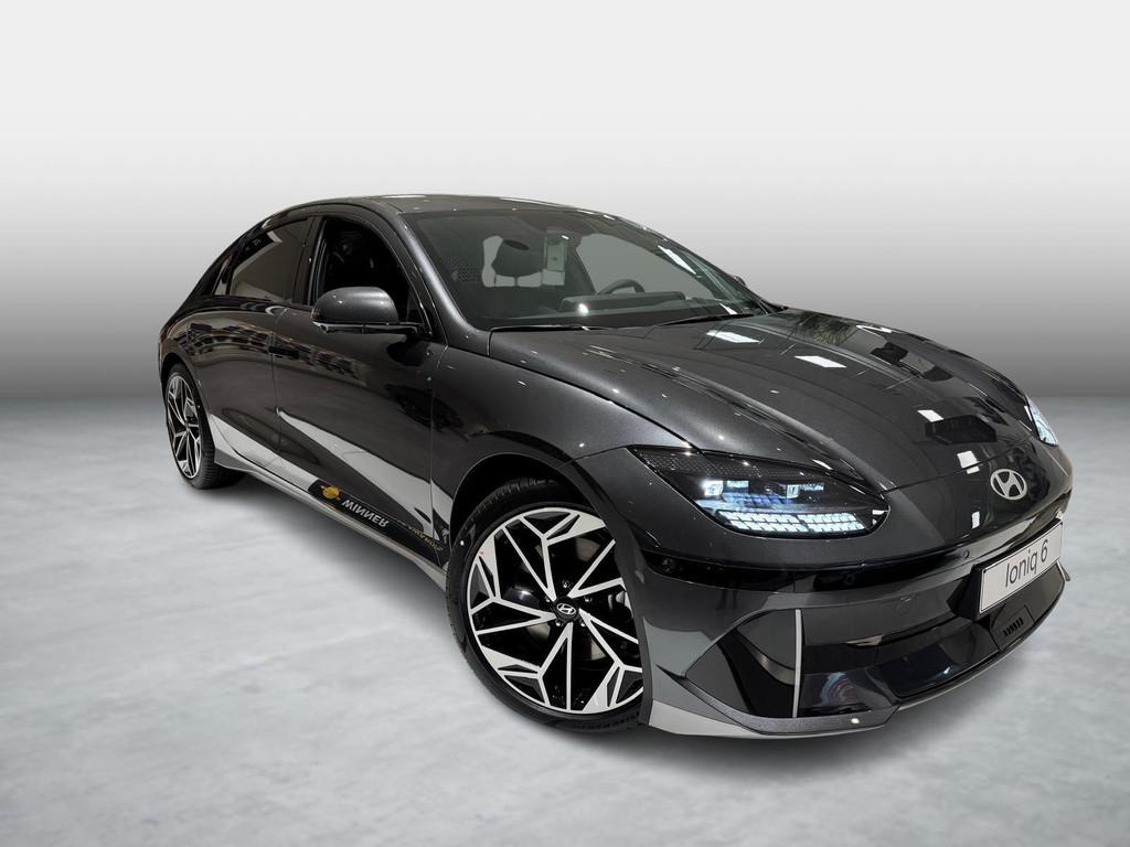 Hyundai Ioniq 6 77,4 kWh Balance, Auto's, 4 deurs, Nieuw, 77 kWh, Zilver of Grijs