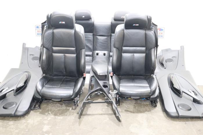 Kit revêtement (complet) d'un BMW M6, Autos : Pièces & Accessoires, Habitacle & Garnissage, BMW, Utilisé, 3 mois de garantie, Enlèvement ou Envoi