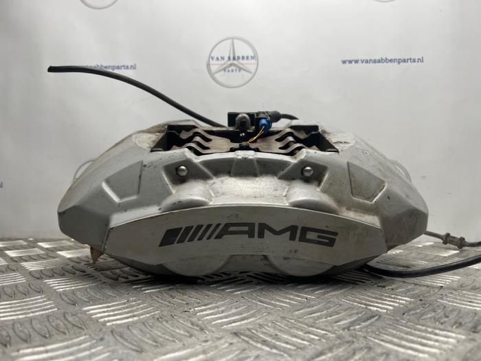 Etrier de frein (pince) avant droit d'un Mercedes GLC-Klasse, -, 3 mois de garantie, Utilisé, -