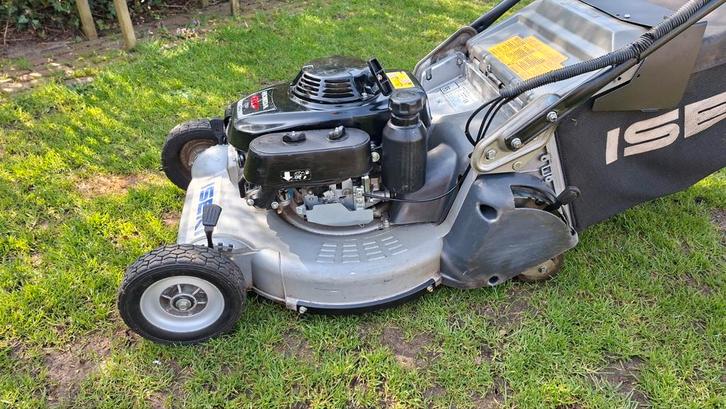 Iseki benzine walsmaaier sw8210 pro  bj. 3-2022, Jardin & Terrasse, Tondeuses à gazon, Comme neuf, Tondeuses à gazon à essence