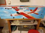 rc oefenvliegtuig Nieuw in doos + gratis motorzweefvliegtuig, Hobby en Vrije tijd, Ophalen, Nieuw, Elektro