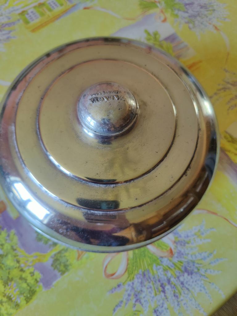 Ancienne yaourtière, Enlèvement ou Envoi