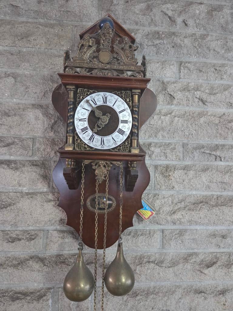 Mooie antieke Zaanse wandklok, Ophalen