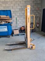 Manuele stapelaar EFS1016, 1000 kg, 1600 mm, Articles professionnels, Machines & Construction | Chariots élévateurs & Transport interne