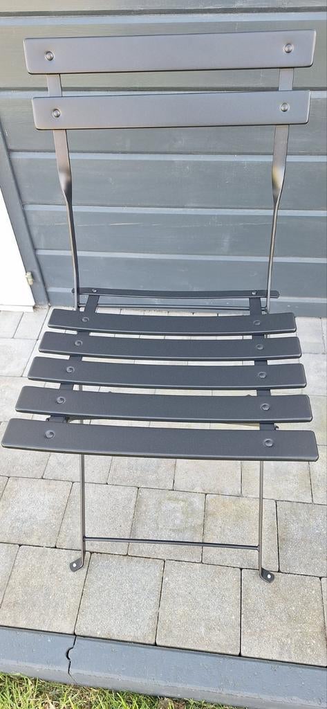 Table bistrot et 2 chaises exterieur couleur noir ., Enlèvement