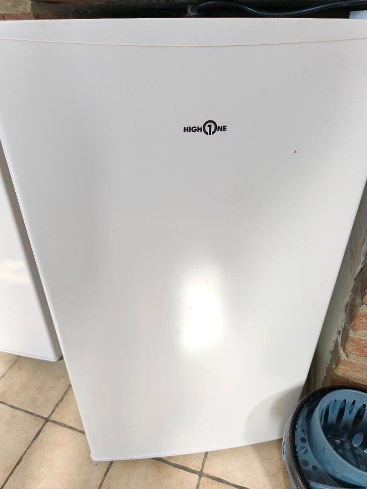 Frigo, Electroménager, Réfrigérateurs & Frigos, Comme neuf, Avec compartiment congélateur, 75 à 100 litres, Enlèvement