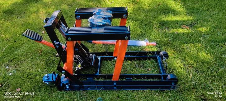 motorlift, Motos, Accessoires | Produits d'entretien, Enlèvement