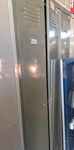 3 deurs locker kast vintage meubel decoratie mancave kasten, Ophalen, Gebruikt