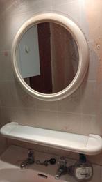 Tablette et miroir rond à donner, Enlèvement