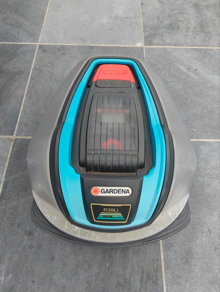 Gardena Robotmaaier (af te halen te Ingelmunster), Enlèvement, Utilisé, Moins de 20 cm, Gardena
