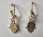 „Hand of Fatma gegraveerde gouden” oorbellen, Handtassen en Accessoires, Oorbellen, Hangers, Verzenden, Nieuw, Goud