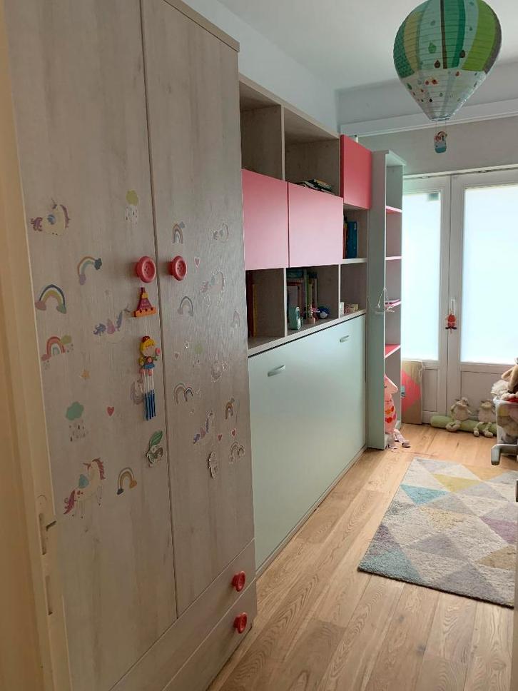 Chambre complète avec lit escamotable – excellent état, Maison & Meubles, Chambre à coucher | Chambres à coucher complètes, Comme neuf