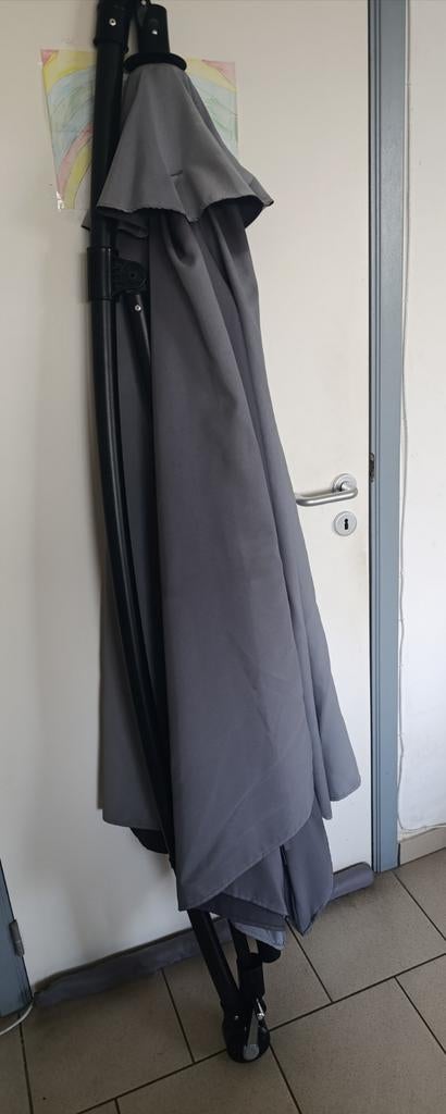 Parasol de jardin anthracite déporté, Jardin & Terrasse, Enlèvement