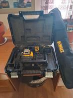 Dewalt DCE089G18 GREEN
