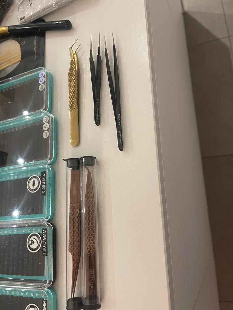 Wimper  volledige uitzet zo goed zls nieuw, Services & Professionnels, Manucure | Autre, Autre