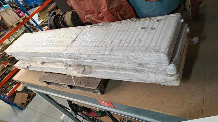 Groot lot radiatoren, diverse maten – nieuw in verpakking, Doe-het-zelf en Bouw, Verwarming en Radiatoren, Nieuw, Radiator, Ophalen