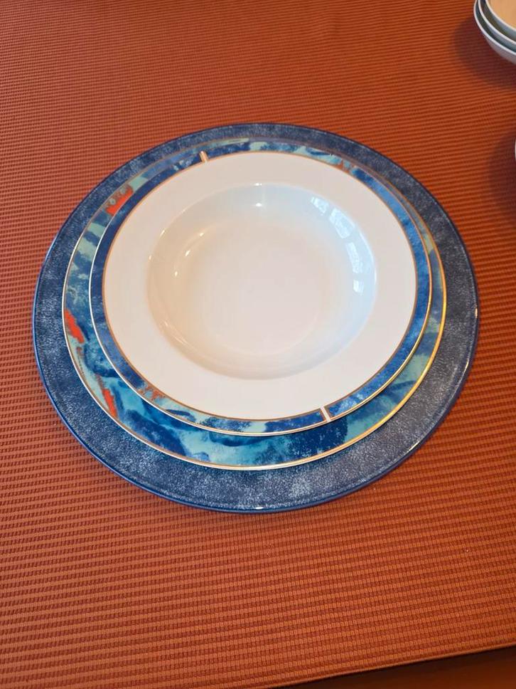 Service Christofle Alizés + 6 assiettes de présentation, Maison & Meubles, Cuisine | Vaisselle, Porcelaine, Enlèvement