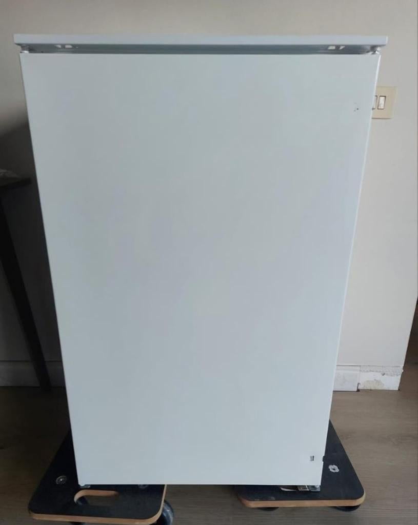 IJSKAST INBOUW AEG, Zonder vriesvak, 100 tot 150 liter, Zo goed als nieuw, Energieklasse A of zuiniger