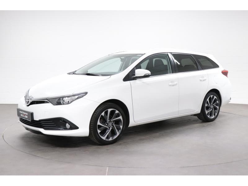 Toyota Auris 1.2T Comfort & Pack Dynamic Toyota Auris Tourin, 1197 cm³, Achat, Euro 6, 5 portes