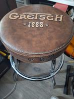 Gretsch 1883 barstool, Ophalen