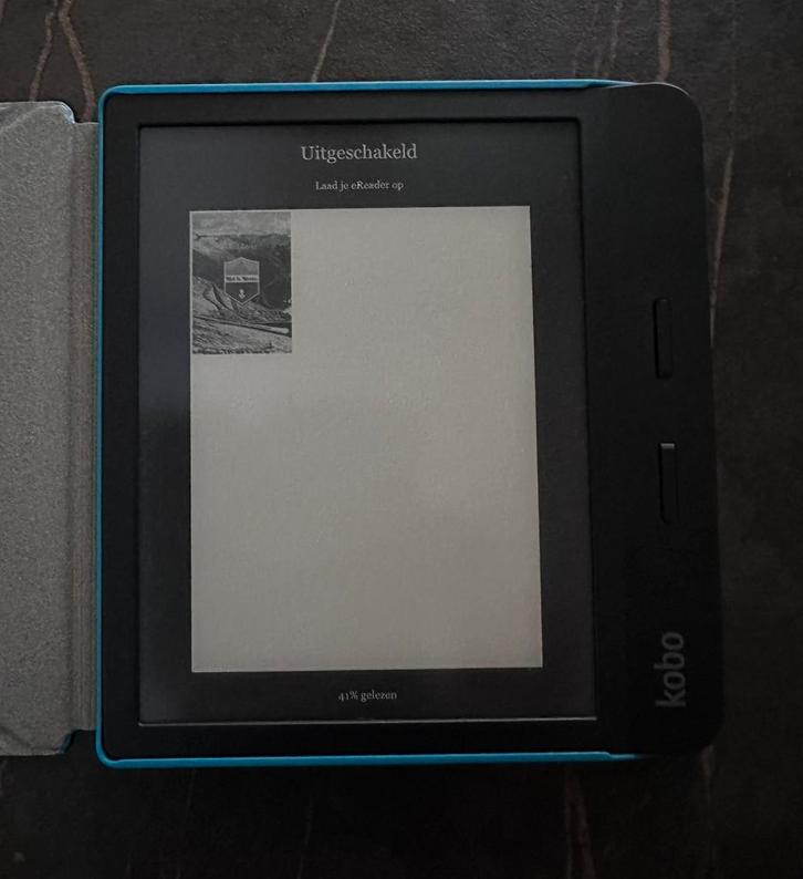 E-reader Kobo Libra H2O met beschermhoes NIEUWSTAAT, Computers en Software, E-readers, Zo goed als nieuw, 7 inch, Ophalen