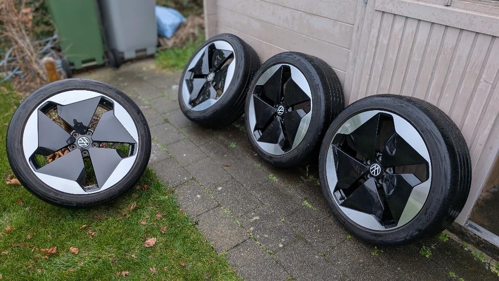 Velgenset + band, VW 20 inch Sanya, continental, Auto-onderdelen, Banden en Velgen, Ophalen, Banden en Velgen, Personenwagen, 20 inch