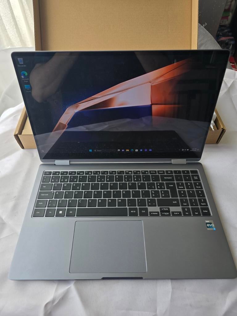 Samsung Galaxy book 4 x360
16 inch Tactile, Computers en Software, Ophalen of Verzenden
