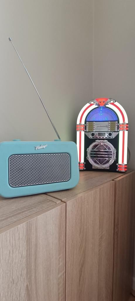 Mini jukebox + gratis radio 60s, Enlèvement, Radio