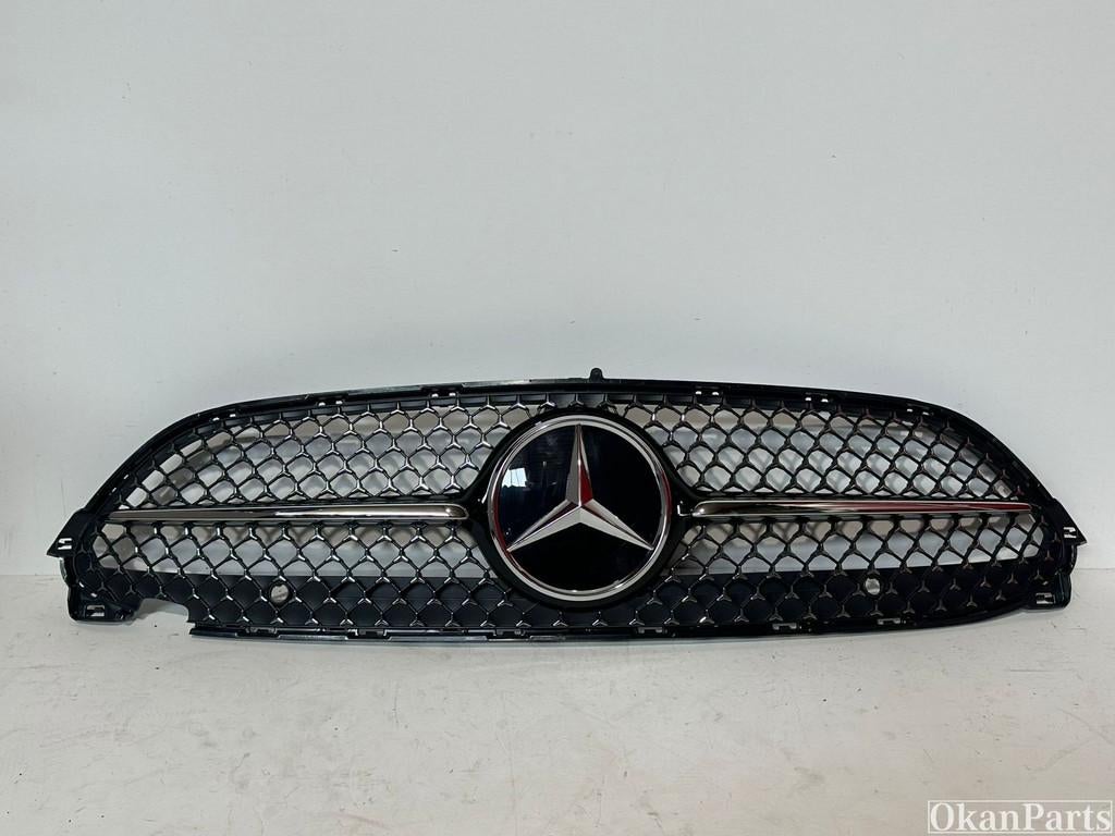Mercedes-Benz CLE W236 Grille A2368880800 A2368883200, Gebruikt, Voor, Mercedes-Benz