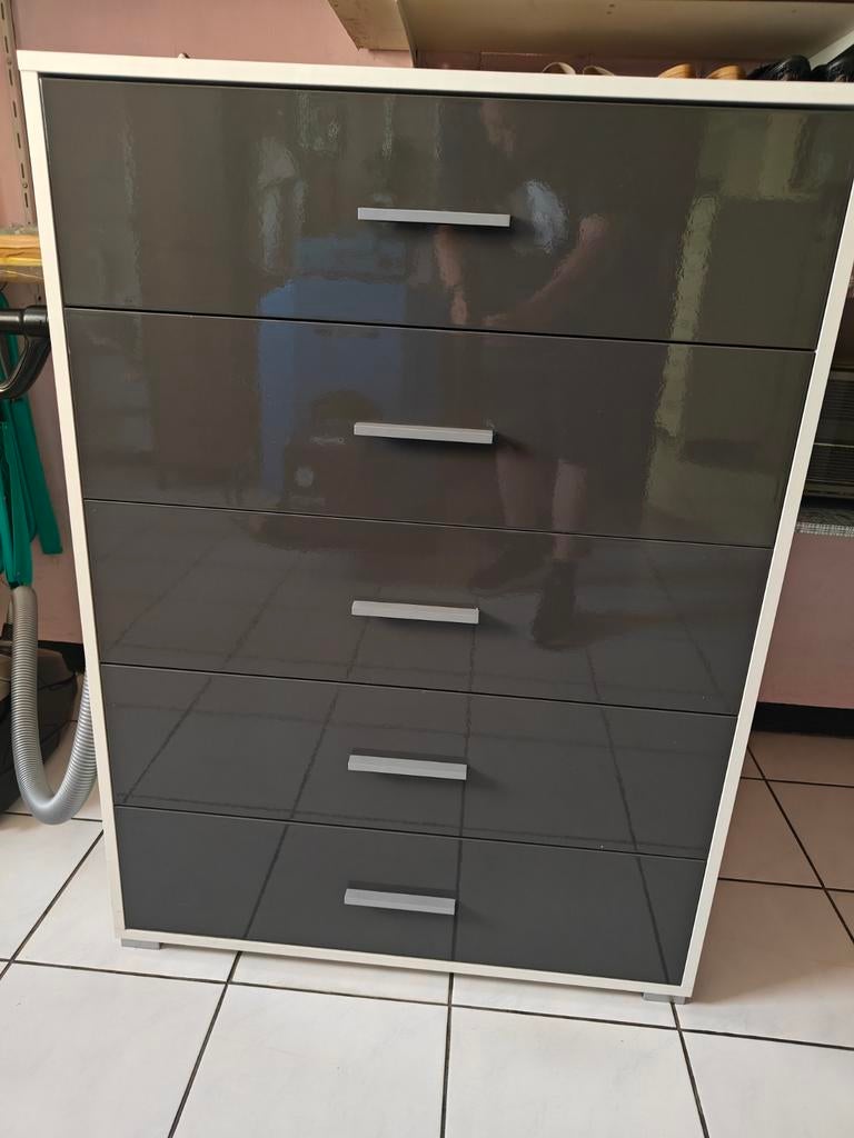 Ladekast 5 schuiven, Ophalen