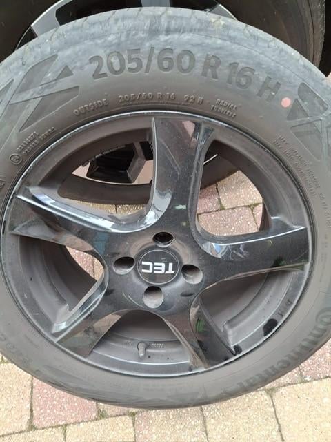 alu velgen 16 '' Dacia Sandero + Renault, Ophalen, Gebruikt, 16 inch, Banden en Velgen
