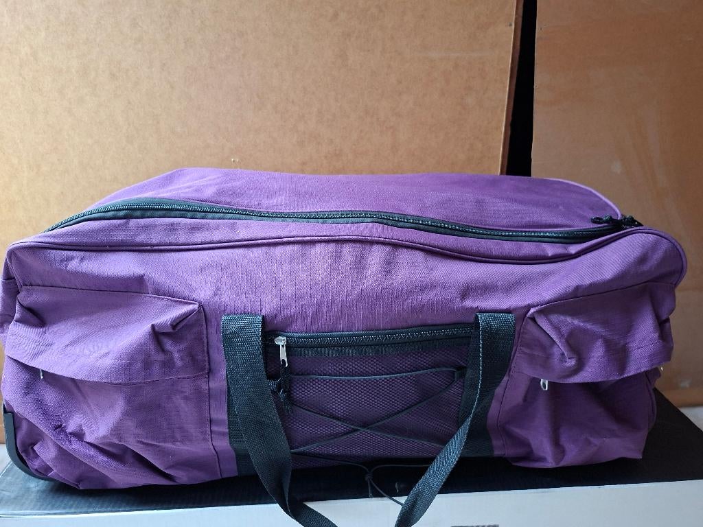 Extra grote reistas/Urban Track, 30 cm of meer, Paars, Zo goed als nieuw, 60 tot 80 cm