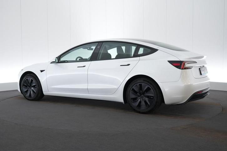 (2FJG836) TESLA MODEL 3, Autos, Tesla, Entreprise, Achat, Model 3, 4x4, ABS, Caméra de recul, Régulateur de distance, Airbags