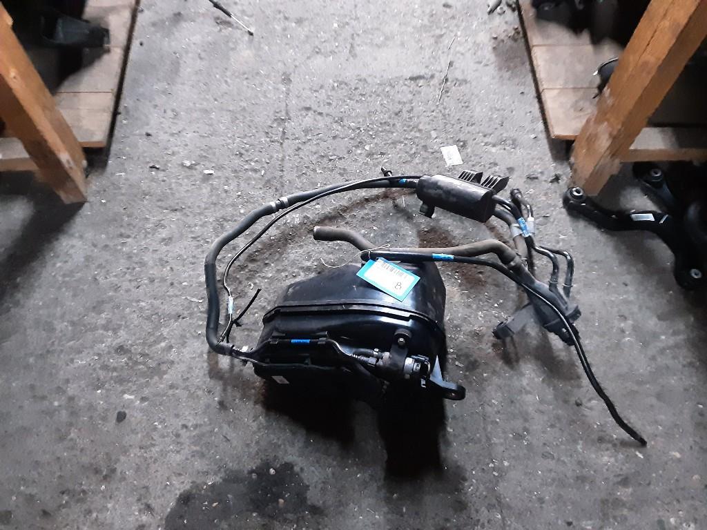 ADBLUE TANK BMW 5 serie (G30) (01-2016/06-2023), Gebruikt, Mevr. I. Hauben, BMW, Rue de l'Espoir 34 34
4030  GRIVEGNÉE, BE